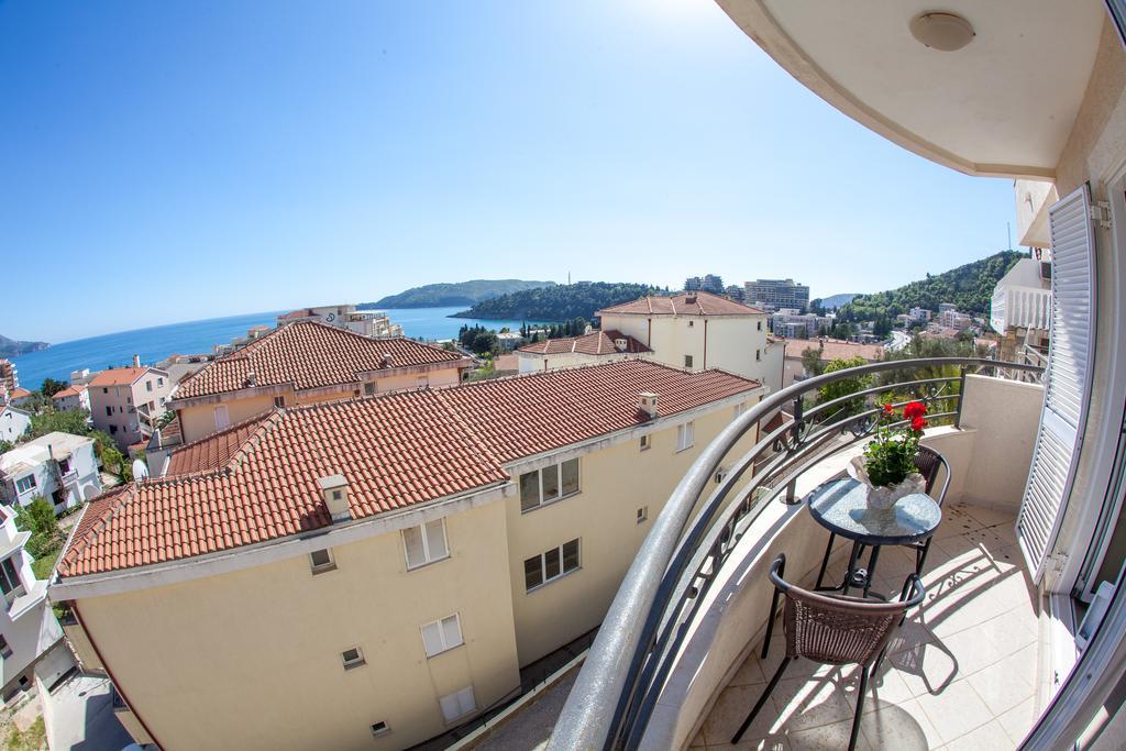 Apartments Charme Bečići Extérieur photo